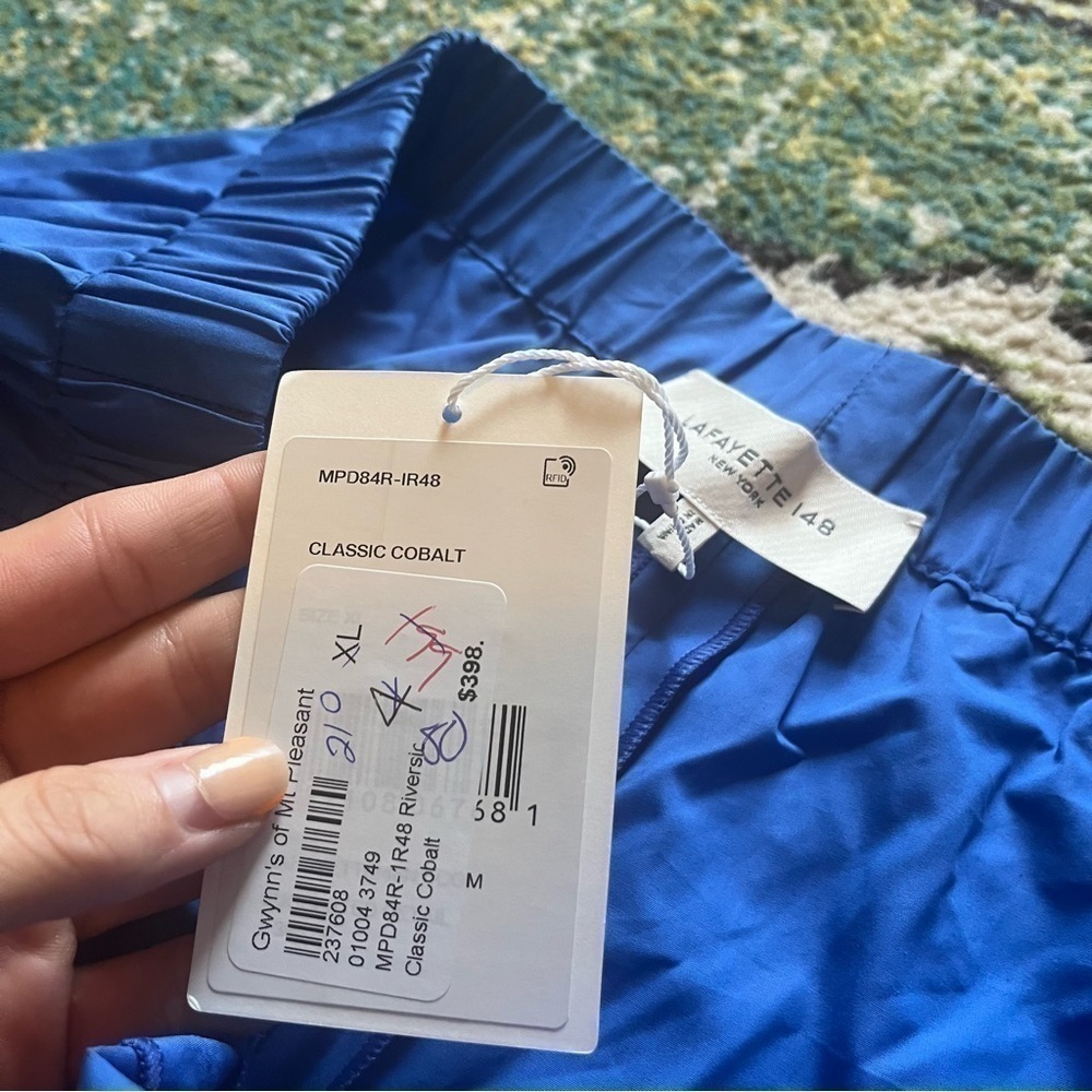 New Lafayette 148 Designer Royal bloe vintage style shorts - Picture 8 of 8